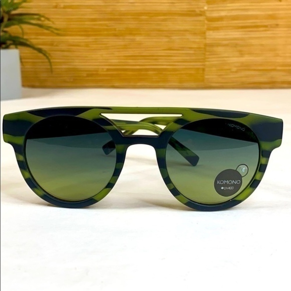 KOMONO Men’s NEW Dreyfuss Green Safari Sunglasses - Picture 16 of 16